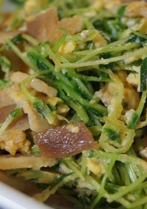 豆苗とベーコンのオイスター炒め-レシピのメイン写真