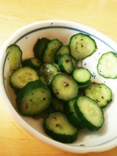 お弁当のあと1品!きゅうりの梅昆布茶和え-レシピのメイン写真