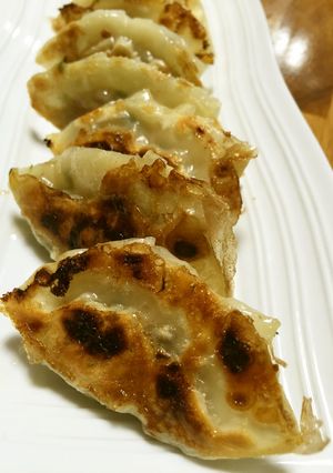 シソと生姜が決め手の焼き餃子♪-レシピのメイン写真