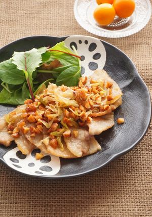 アーモンドまみれの豚肉炒め-レシピのメイン写真