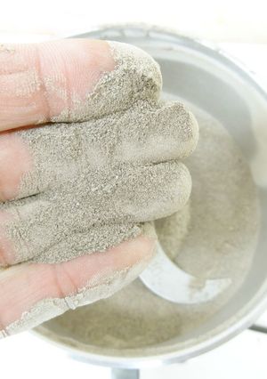 微粉砕機でなまこの粉末化-レシピのメイン写真