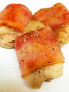 お弁当に!鶏もも肉のベーコン巻き-レシピのメイン写真