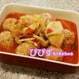 とろキャベ美味い♪トマト煮ハンバーグ♪