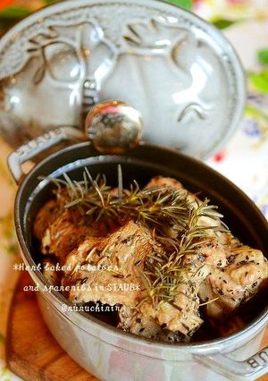 ✿STAUBでじゃがスペアリブ香草焼き✿-レシピのメイン写真