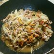 簡単☆野菜たっぷり生姜風味の豚肉炒め