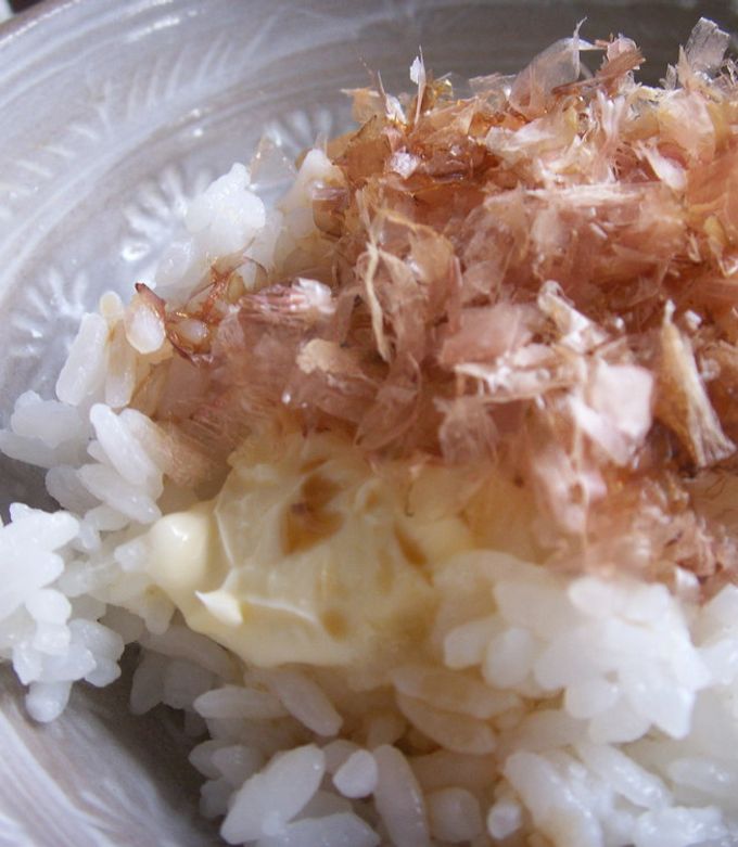 簡単混ぜるだけ♪　おかかマーガリンご飯-レシピのメイン写真