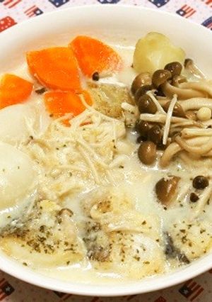 揚げ鱈とキノコの豆乳スープ-レシピのメイン写真