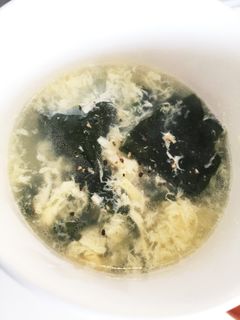 卵ふわふわワカメスープ♡-レシピのメイン写真