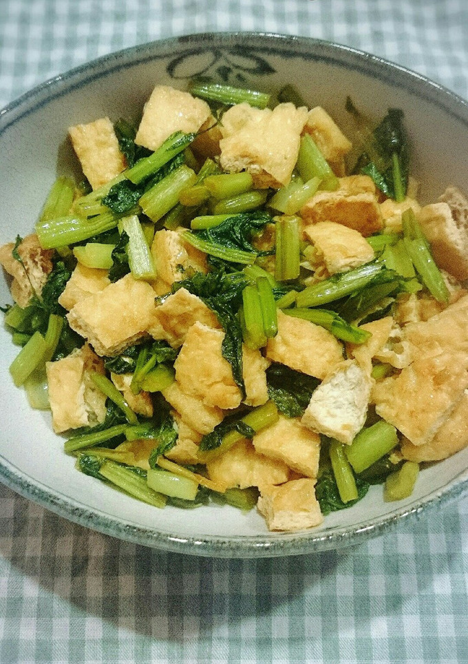 甘くない！かぶの葉と油揚げの炒め-レシピのメイン写真