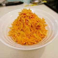 รูปของ 野菜嫌いの為の人参サラダカレー風味