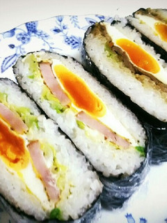 ボリュームおにぎらず\(^-^)/-レシピのメイン写真
