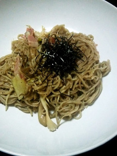 お蕎麦で和風ペペロンチーノ(^O^)/-レシピのメイン写真
