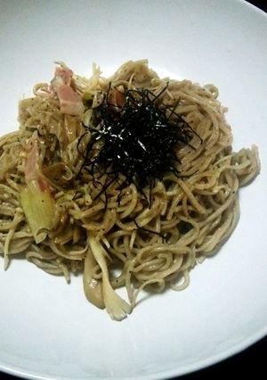 お蕎麦で和風ペペロンチーノ(^O^)/-レシピのメイン写真
