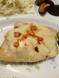 *鮫(サメ)の味噌マヨチーズ焼き*-レシピのメイン写真