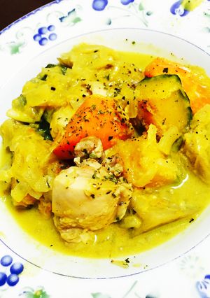 ココナッツオイルでスパイシークリーム煮-レシピのメイン写真