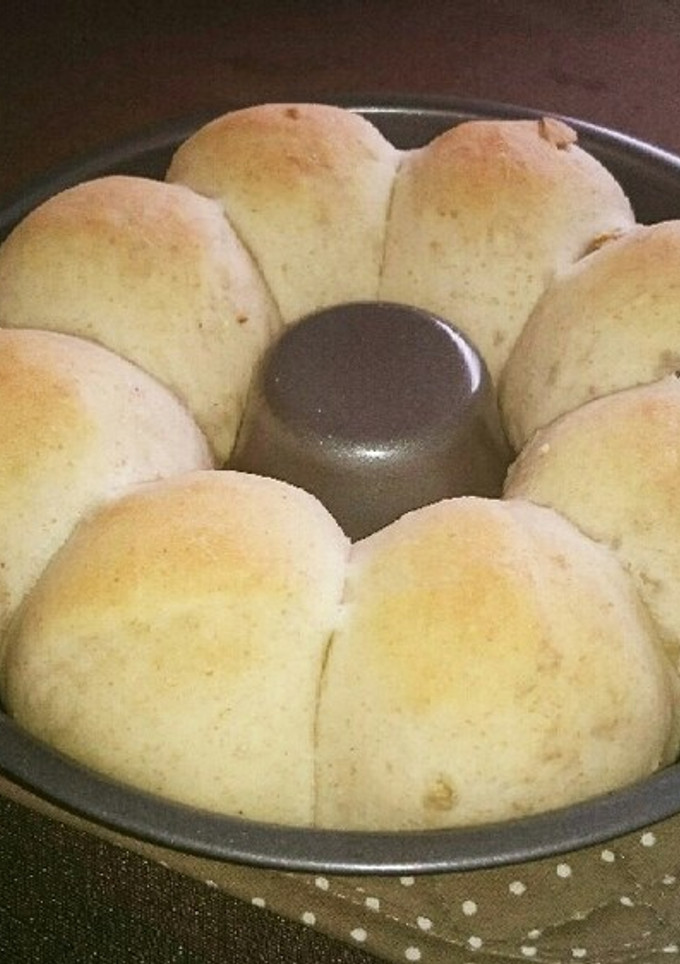 全粒粉10%の、手捏ね、くるみちぎりパン-レシピのメイン写真