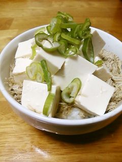とろろ昆布冷や奴ご飯-レシピのメイン写真