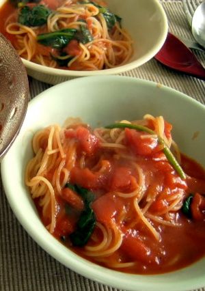 ☆パスタ☆トマト×ほうれん草☆-レシピのメイン写真