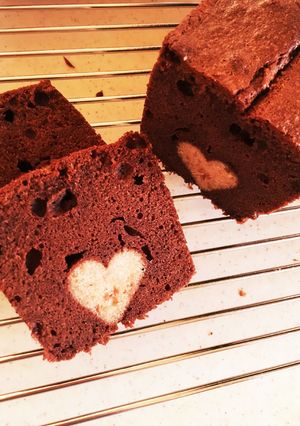 ココアとイチゴのハート パウンドケーキ-レシピのメイン写真