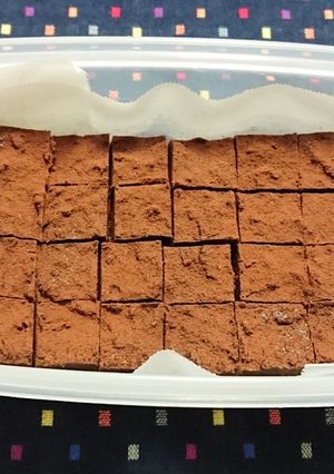 ココナッツオイルで簡単生チョコ-レシピのメイン写真