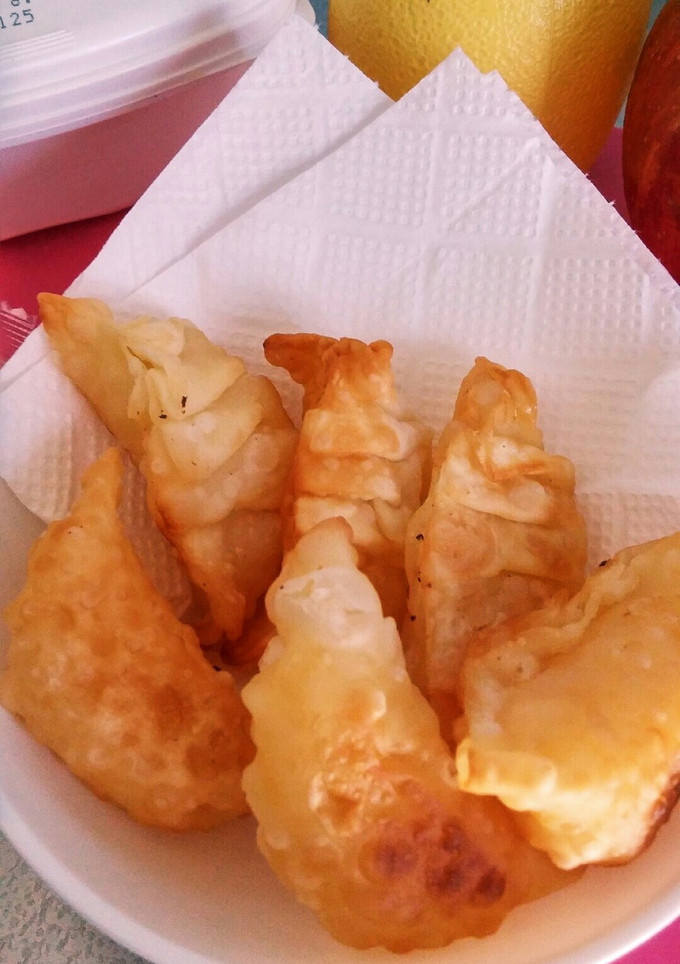 餃子の皮とりんごで！揚げりんごパイ-レシピのメイン写真