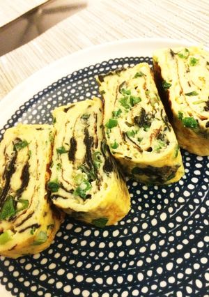 万能ねぎと味付け海苔で技あり卵焼き-レシピのメイン写真
