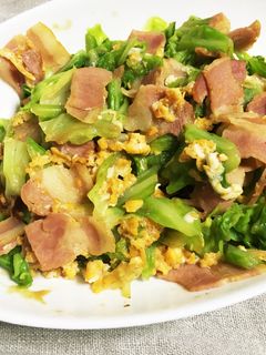 簡単!春色!キャベツとベーコンの炒め物-レシピのメイン写真