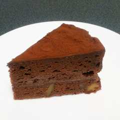 รูปของ 簡単！生クリーム無しで生チョコケーキ♡