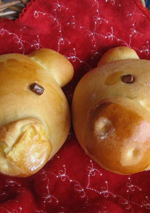 食いしん坊ブーちゃんパン☆中はなんと大福-レシピのメイン写真