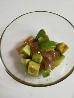 アボカドとマグロのわさび醤油和え-レシピのメイン写真