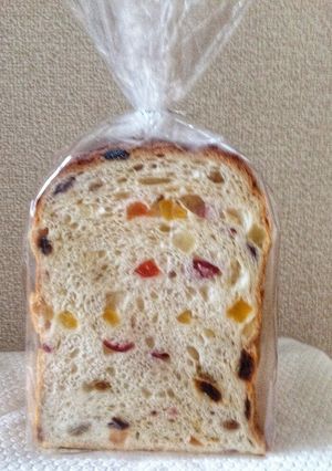フルーツたっぷり食パン-レシピのメイン写真