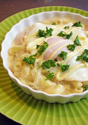チキンとマカロニのクリーム煮半熟目玉焼き-レシピのメイン写真