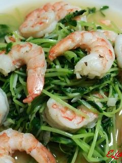豆苗と海老のエスニック炒め-レシピのメイン写真