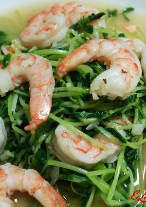 豆苗と海老のエスニック炒め-レシピのメイン写真