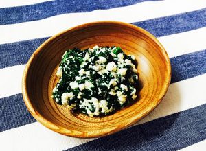 【簡単離乳食】ほうれん草とゴマの白和え-レシピのメイン写真