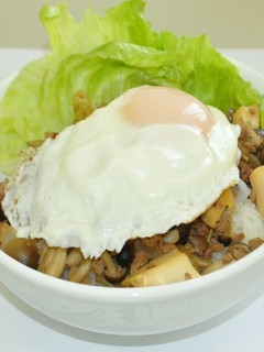 ボリューム満点☆甘辛きのこ丼-レシピのメイン写真