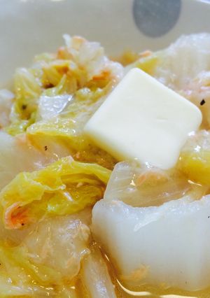 白菜と鮭フレーク煮 トロ旨バター風味-レシピのメイン写真
