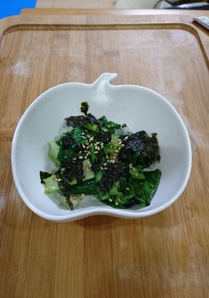 たっぷり胡麻の小松菜炒め-レシピのメイン写真