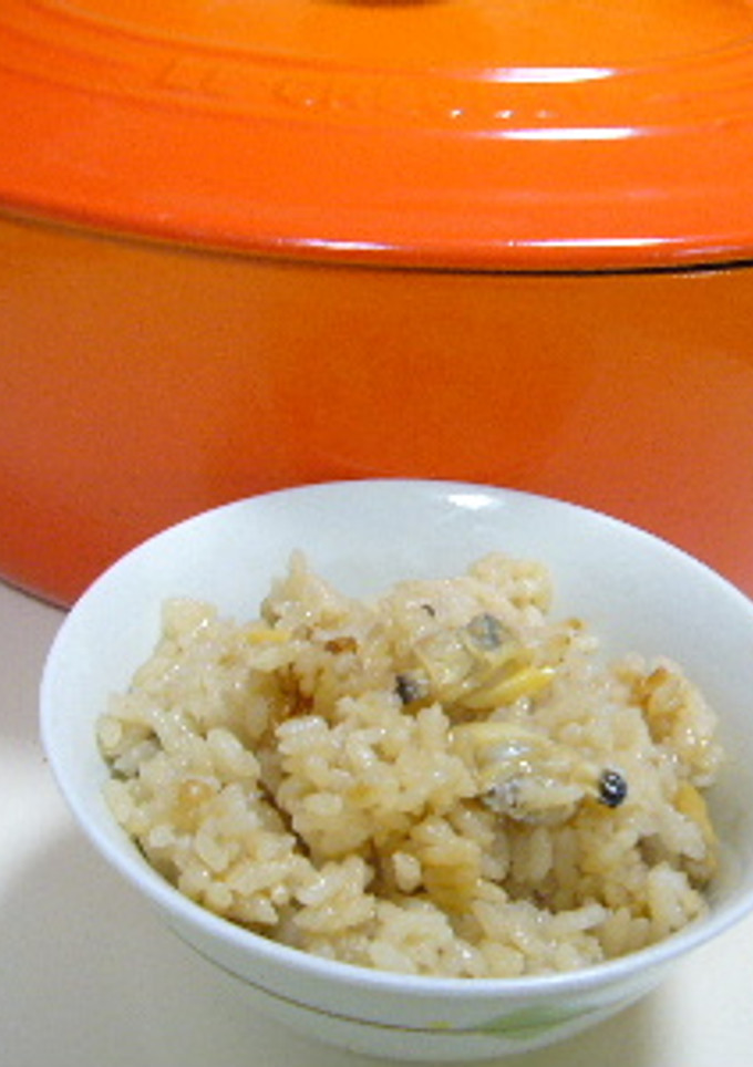 ルクルーゼであさりの炊き込みご飯-レシピのメイン写真