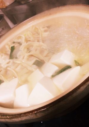 冷凍餃子と余り野菜で♪ギョウザ鍋-レシピのメイン写真