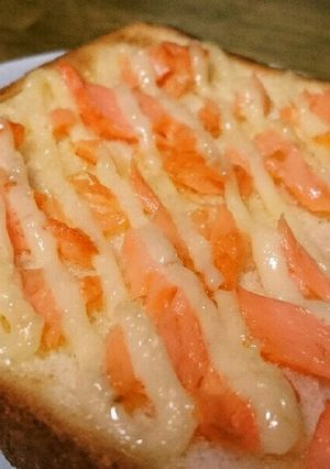 超簡単!鮭マヨトースト-レシピのメイン写真