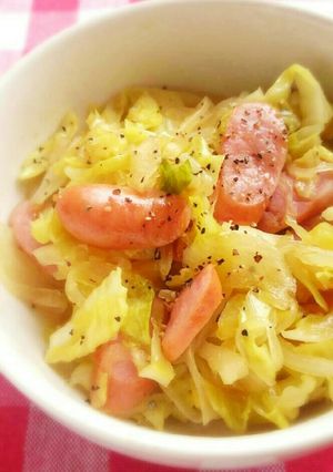 ★キャベツとソーセージのホットサラダ★-レシピのメイン写真