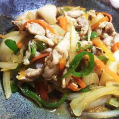 รูปของ 我が家の野菜たっぷり♪簡単な生姜焼き☆