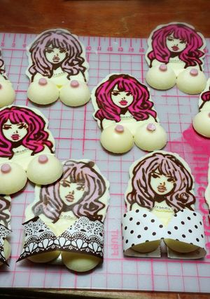バレンタイン おっぱいチョコ本番♡-レシピのメイン写真