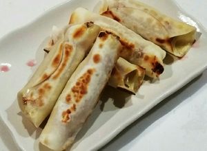 餃子の皮でウィンナーチーズ焼き♪-レシピのメイン写真