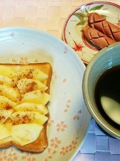 ココナッツオイルのりんごトースト-レシピのメイン写真