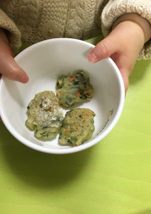 手づかみ野菜離乳食♪じゃがいもおやき♡-レシピのメイン写真