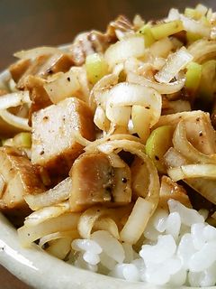 スパイシー煮豚めし。-レシピのメイン写真