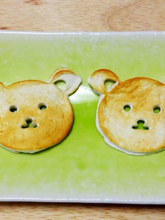 【食パン用抜き型】クマさんはんぺん-レシピのメイン写真