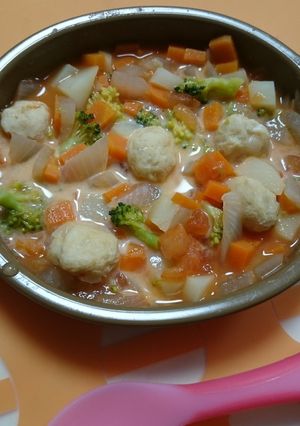 離乳食完了期☆鶏つくねのトマトシチュー-レシピのメイン写真